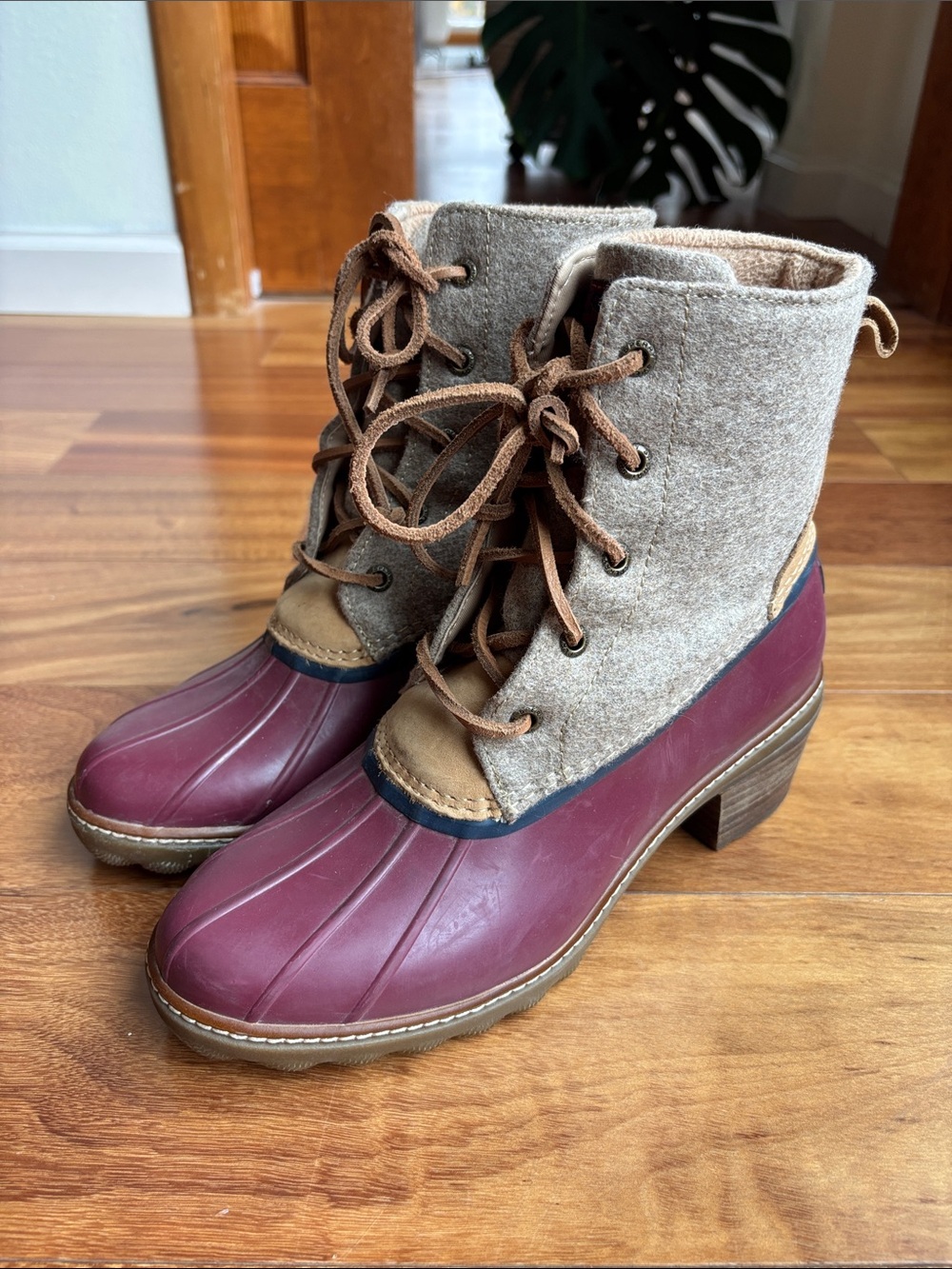 Sperry winter boots